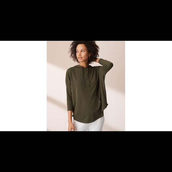 Lou & Grey Tops - Lou & Grey Signature Soft Hoodie